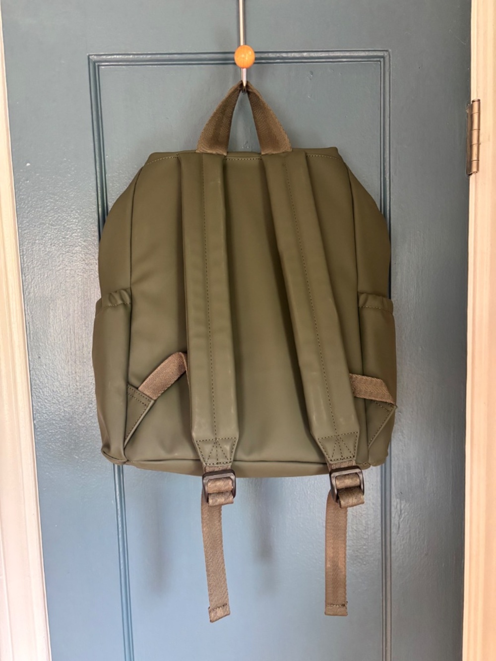 Hunter top-clip backpack - Picture 3 of 3